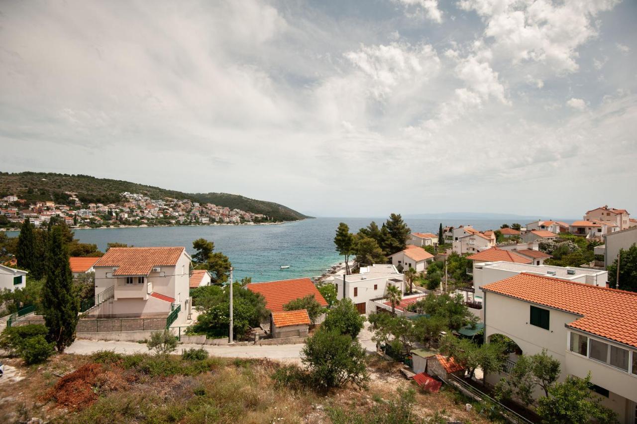 Apartments Lumaduma Trogir Buitenkant foto