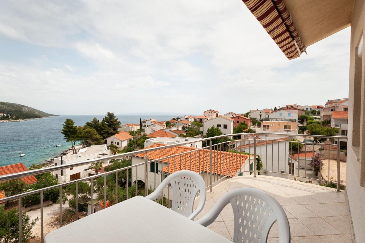 Apartments Lumaduma Trogir Buitenkant foto